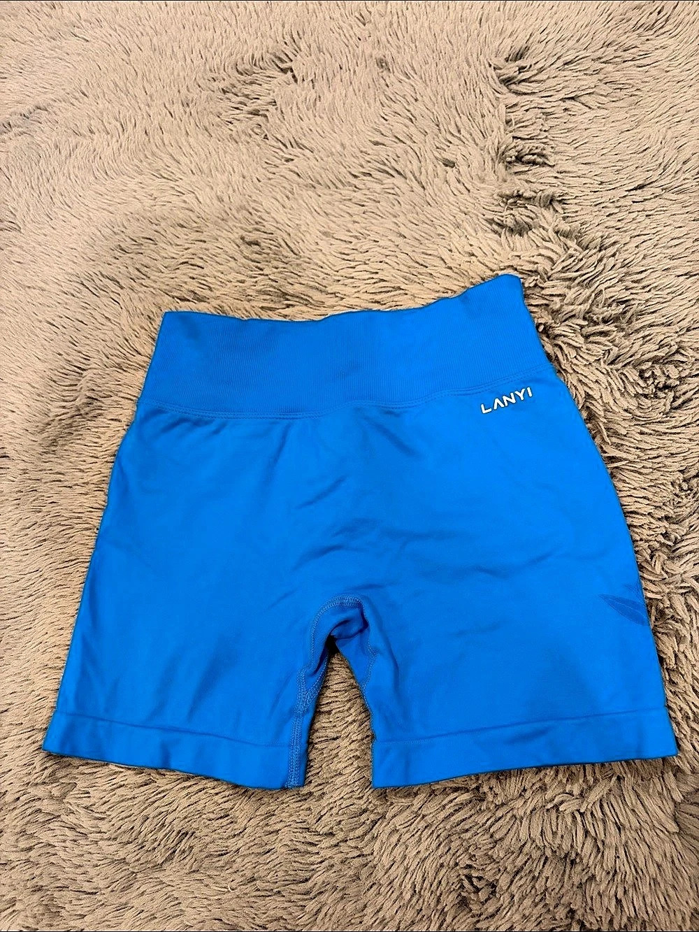 Dfyne Athletic Shorts in Blue